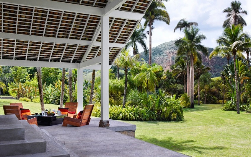 Celebrity:  Lenny Kravitz našiel raj na haciende v Brazílii